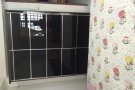 盛港LRT港脚站大普通房$500/月包水电网，三分钟24小时NTUC、商场巴刹食