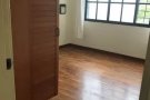 虎豹别墅公寓，宽大主人房、普通房床位出租