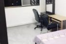 大牌657超大排屋床位男搭房出租房间整洁干净明亮欢迎工作人员及学生