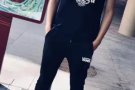 潮流男士休闲衣服裤子/运动套装 各种各样的衣服只要你想要的款式我们都有。 有兴趣