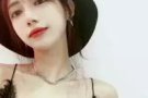 美容美发美甲按摩纹绣以及相关学徒高薪水工作美女快点赶过来微信1261676699