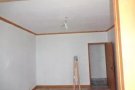 专业油漆，刮大白，组装各种家具以及吊扇，灯具，墙纸等。诚83989753