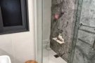 LAKESIDE公寓超大主人房 