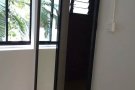 安装维修各种各样木，玻璃，铝合金门，窗，锁，家私，地板，