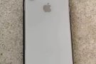 售卖一台iPhoneX Max256G 银白色