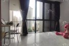 豪华马里是他，靠近科廷 培根，直达全岛巴士
