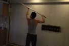 专业粉刷室铺地板内外和门窗，贴壁纸，价格合理，服务周到：9675 8616（蒋）