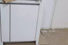专业门窗定制 吊顶 油漆 房屋翻新 屋顶漏水处理水电网安装 处理建筑垃圾
