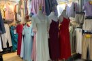 服装店招女销量员