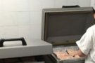 招聘食品生产包装工 (月薪高达 S$2000)