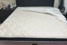 Sleepy Night 床架 Bed Frame - Chester Plush