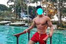 本人男性，长相身材俱佳，满足女性欲望