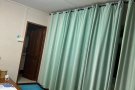 巴西立大牌143主人房出租适合夫妻情侣2个人住靠近罗央工业区、附近有53车可以去机场上班都很方便。