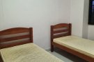 三巴旺大牌313 普通房 冷气 2女生 $1000 免付中介费  86507689