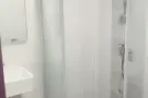 高文近学校精装修私人别墅，水电网全包，空调不限时