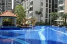 距离lakeside mrt 3 分钟公寓， 一房间（独享浴室卫生间） 豪华泳池