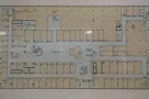 牛车水珍珠大厦 旺店面出租  面积330英尺大概30多平方米   里面有热水。有