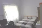 《《《》》》高文半独立别墅冷气房间,包水电网空调可煮,看帖内容后短信