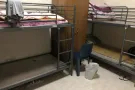 湖景苑公寓主人房男床位出租
