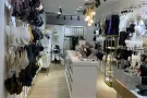 乌节路店铺出租转让 ，有水，可用于按摩美容美发店