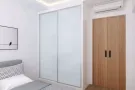 正规新加坡公司，贴瓷砖/木地板、加/拆除隔间、翻新卫生间/厨房、组装家具、刷油漆