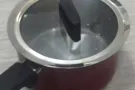 很好的运动鞋，一个德国面锅
