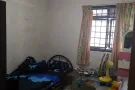 租房间在同港，床位一个男生