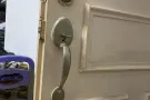 开锁，换锁专业快速-正规注册执照锁匠