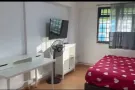 大5房，普通房出租。靠近vista point。