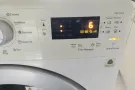 便宜转让一台8公斤伊莱克斯Electroulx 省水省电智能变频滚筒洗衣机  Tel:90236143