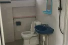 主人房四人间女搭房下铺