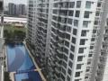 榜鹅 靠近地铁站