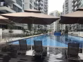 榜鹅 靠近地铁站