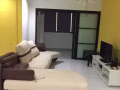 寻找合租房女生