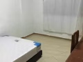 湖畔地鐵站附近有普通房出租