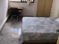 大牌657超大排屋床位男搭房出租房间整洁干净明亮欢迎工作人员及学生