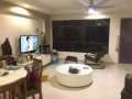 兀兰~5房式-组屋~ (整间)出租  
