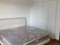 碧山bishan新装修公寓，主人房?1200普通房?900，小单间?500