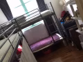 芽笼四十巷，公寓四人间?女床位，人少无隔间，房间安静温馨.巴耶利巴地铁站五分钟