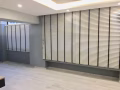 安装窗帘杆