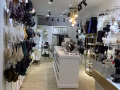 乌节路店铺出租转让 ，有水，可用于按摩美容美发店