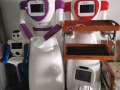 3000處理迎賓送餐機器人