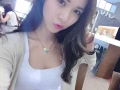 閒時兼職女生