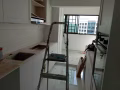室内外装修：室内翻新，做隔间，油灰水，墙面补平，专业安装窗帘盒，安窗帘，旧柜拆除
