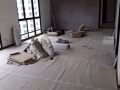 专业刷油漆，墙面找平刮大白，做电视墙，背景墙，玄关墙，处理墙壁天花板发霉，空洞，