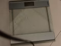 出售海马牌床一些家具，电器很新等，价格可商