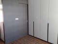 承接各种大小家庭及店面装修工程 自有家私木工厂.定制厨柜，量设计按装，油漆 ，敲