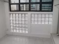 近大巴窑，诺维娜MRT公寓普通房招租，不可报地址，包水电网，预约WhatsApp :91210613 微信:xc2876
