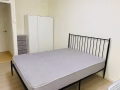 近盛港轻轨普通房出租 家私齐全 950SGD全包 只限一位女生