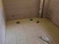 专业装修，承接一切大小工程。石膏、油漆、维修、隔墙、地板、水电